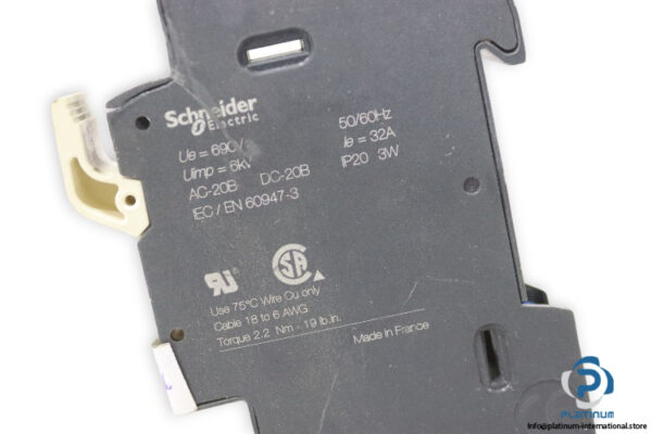 schneider-DF101-fuse-holder-(Used)-2