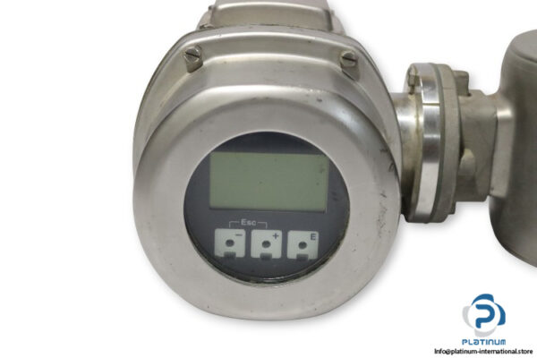 endress-hauser-53H50-VH0B1AB0AAAJ-flow-meter-(used)-1