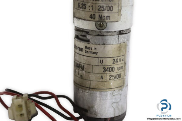 dunkermotoren-G30.1-dc-gearmotor-with-gearbox-(used)-4