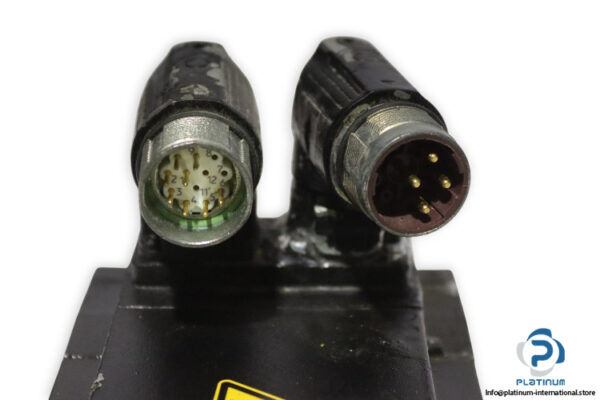 sew-eurodrive-RF27-CMP63M_KY_RH1M_SM1-50.1732545001.0003.11-servo-motor-(used)-1