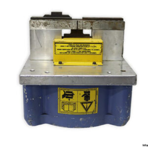 siegenia-ZOX14381-pneumatic-punching-tool-(used)-1