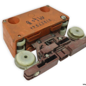 demag-DKK-SW-current-collector-(used)-1