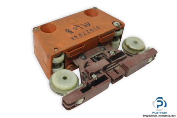 demag-DKK-SW-current-collector-(used)-1