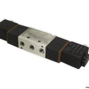 Airtac-4V220-06-solenoid-valve-with-coil(used)-3