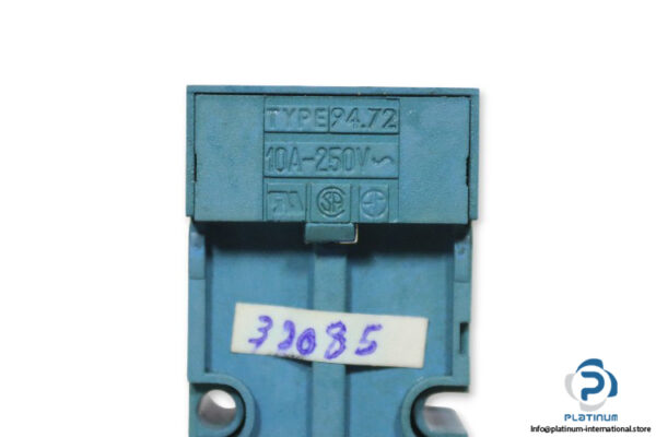 finder-94.72-screw-terminal(used)-1