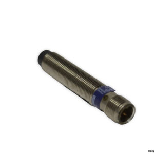 telemecanique-xs2m12pc410d-inductive-sensor(new)