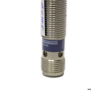 telemecanique-xs2m12pc410d-inductive-sensor(new)-5