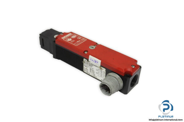euchner-tp3-4121ao24sr11-safety-switch(used)