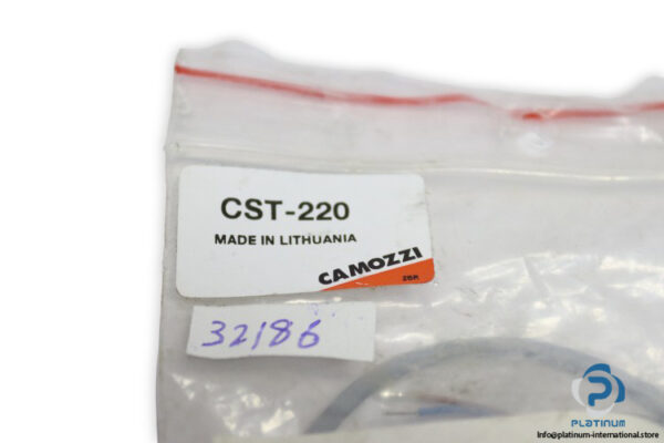 camozzi-cst-220-26r-magnetic-proximity-switch(new)-3