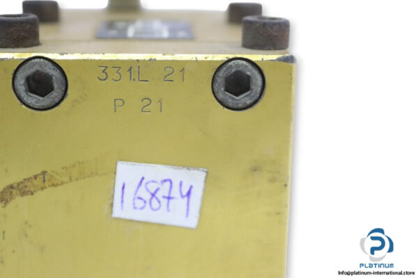 lucifer-331L-21-solenoid-valve-(used)-2
