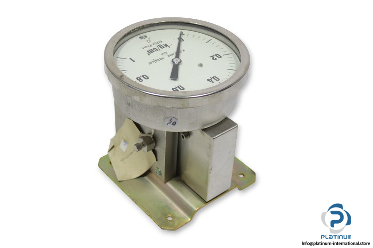 66851211285-differential-pressure-gauge-(new)