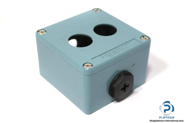 schneider-xap-m1202-empty-control-station-enclosure(new)