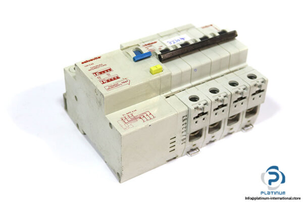 bticino-d843-50-r.c.d-module(used)