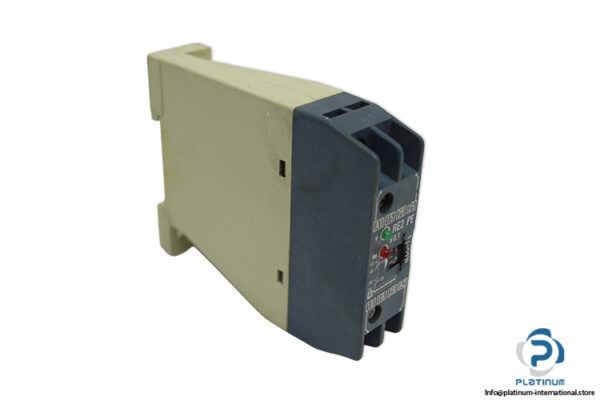 telemecanique-re2-pe1101b-timer-relay(new)