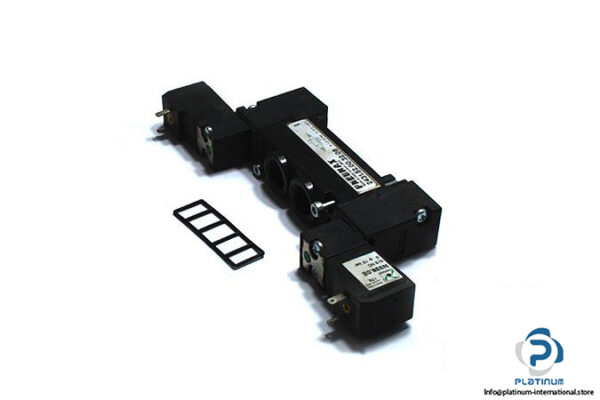 Pneumax-2431.52.00.32.08-solenoid-valve