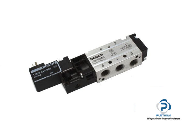 bosch-0-820-038-002-solenoid-operated-directional-control-valve