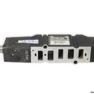 norgren-V14B517A-B200A-single-solenoid-valve-without-coil-(used)-1