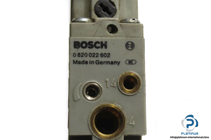 bosch-0-820-022-602-double-solenoid-valve-5