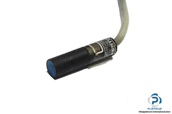 festo-smeo-4-k-led-24-proximity-sensor-1