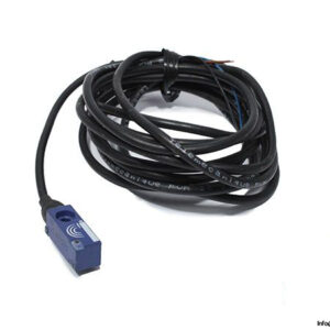 telemecanique-XS7J1A1PBL2-inductive-sensor