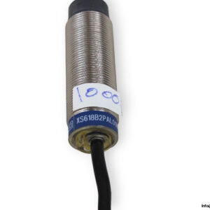 telemecanique-xs618b2pal01m12-inductive-proximity-sensor-new-1