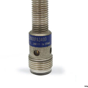 telemecanique-xs2n08pa340d-inductive-sensor-3
