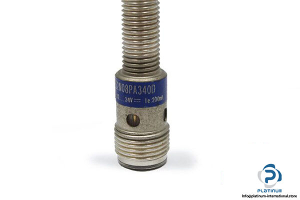 telemecanique-xs2n08pa340d-inductive-sensor-3