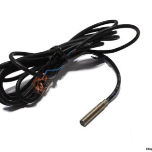 telemecanique-XS1N05PA310-inductive-sensor