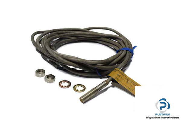 omron-E2E-X1B1-G-miniature-cylindrical-proximity-sensor