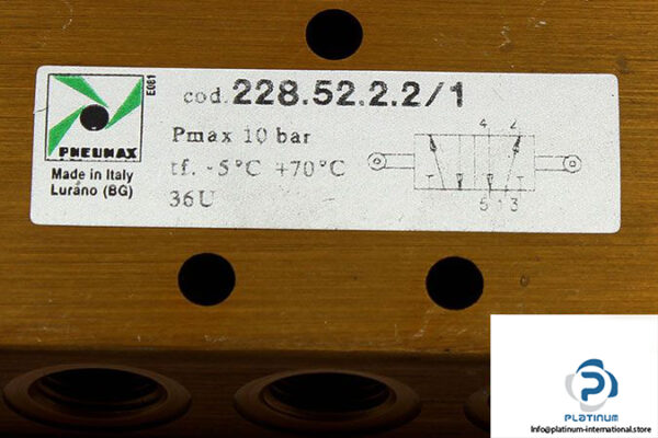 pneumax-228-52-2-2_1-roller-lever-valve-2
