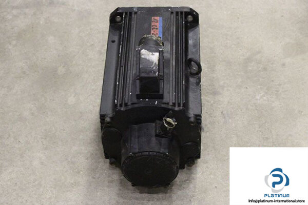 rexroth-indramat-mkd112b-024-kg1-an-permanent-magnet-motor-2
