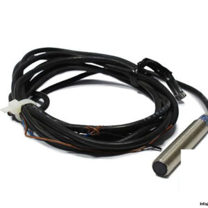 telemecanique-XS608B1PBL2-inductive-sensor