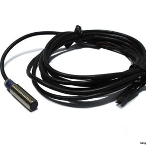 telemecanique-XS108B3NBL2-inductive-sensor