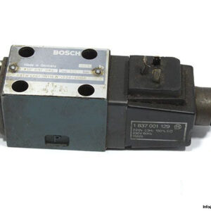 bosch-0-810-091-084-solenoid-operated-directional-valve-1