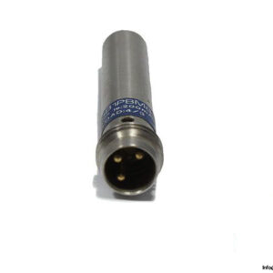 telemecanique-xs506b1pbm8-inductive-sensor-1