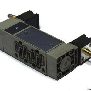 bosch-0-820-027-002-double-solenoid-valve-1