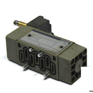 bosch-0-820-024-990-single-solenoid-valve-1