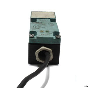 siemens-3rg4031-6ad00-inductive-proximity-sensor-2