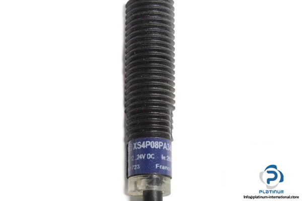 telemecanique-xs4p08pa340l2-inductive-sensor-2