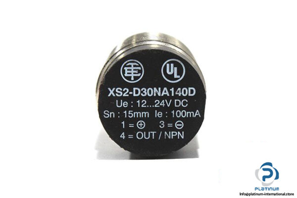 telemecanique-xs2-d30na140d-inductive-sensor-3