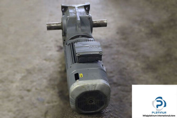 sew-k77-drl132s4be11hr_th_as7w-helical-bevel-gearmotor-2