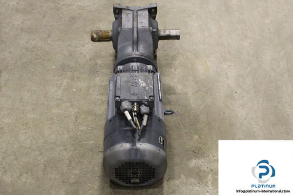 sew-k67-drl100l4be5hr_is_tf_as7w-helical-bevel-gearmotor-2