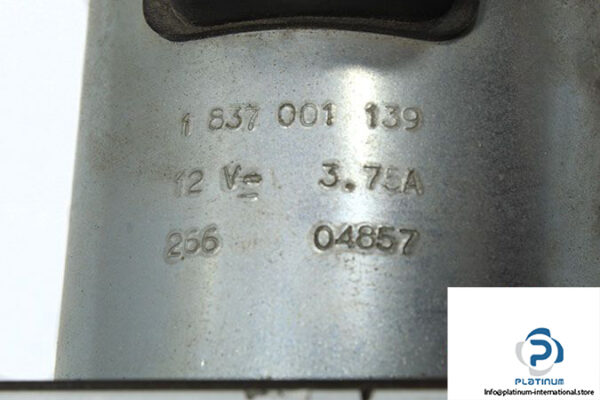 bosch-0-810-001-714-solenoid-operated-directional-valve-2