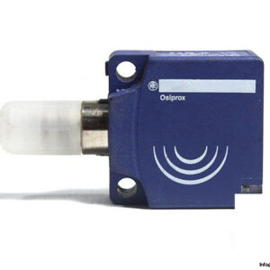 telemecanique-xs7e1a1pam8-inductive-sensor-1