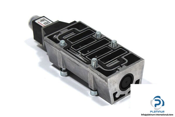 norgren-sxe9575-a70-00_-single-solenoid-valve-1