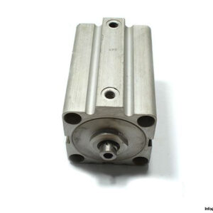 bosch-0-822-010-678-compact-cylinder-1