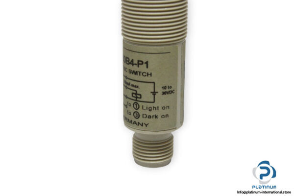 omron-e3f2-ds30b4-p1-photoelectric-sensor-new-2