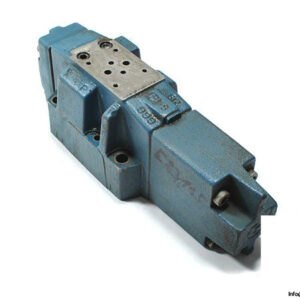 Rexroth-R900923543-pilot-operated-directional-valve