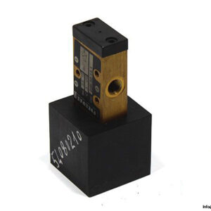 pneumax-228.32.13.1-air-pilot-valve