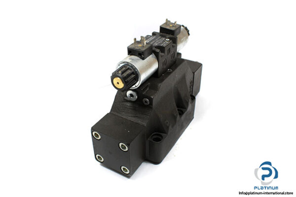 duplomatic-3001630016-pilot-operated-directional-control-valve-1